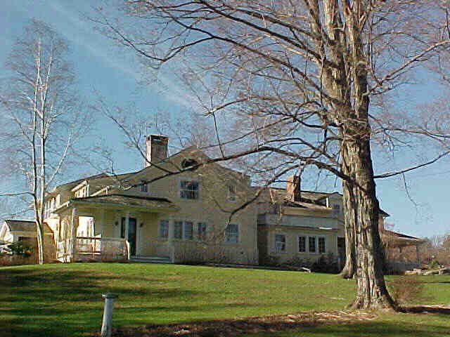 Building photograph for 16 TACONIC ROAD